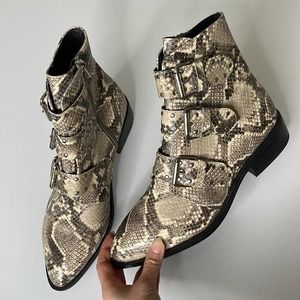 Steven New York Harmon Triple Buckle Bootie Sz 9.5